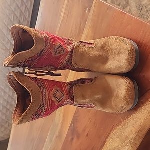 Minnetonka Moccasin Woven Boot